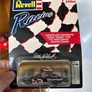 5 Racing Die Cast Replica Car